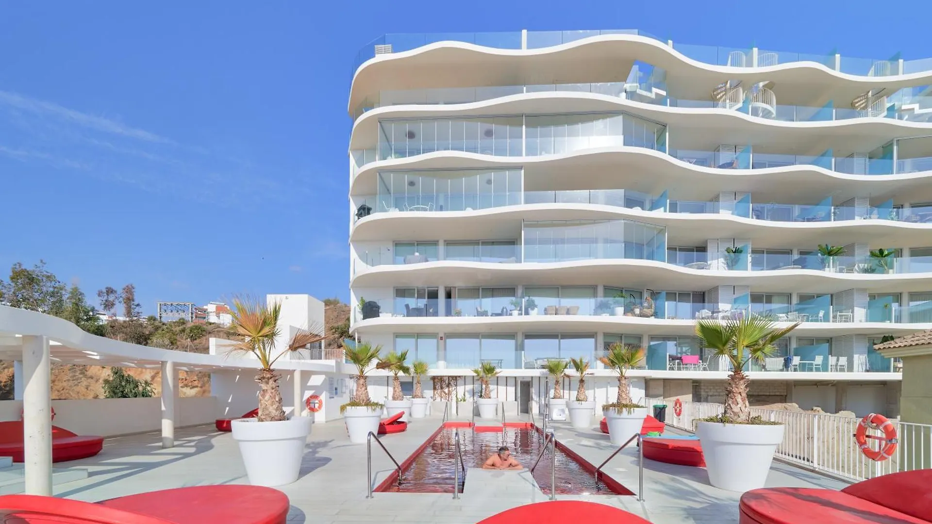 アパート Beachfront Paradise With Spectacular Sea View フエンヒロラ